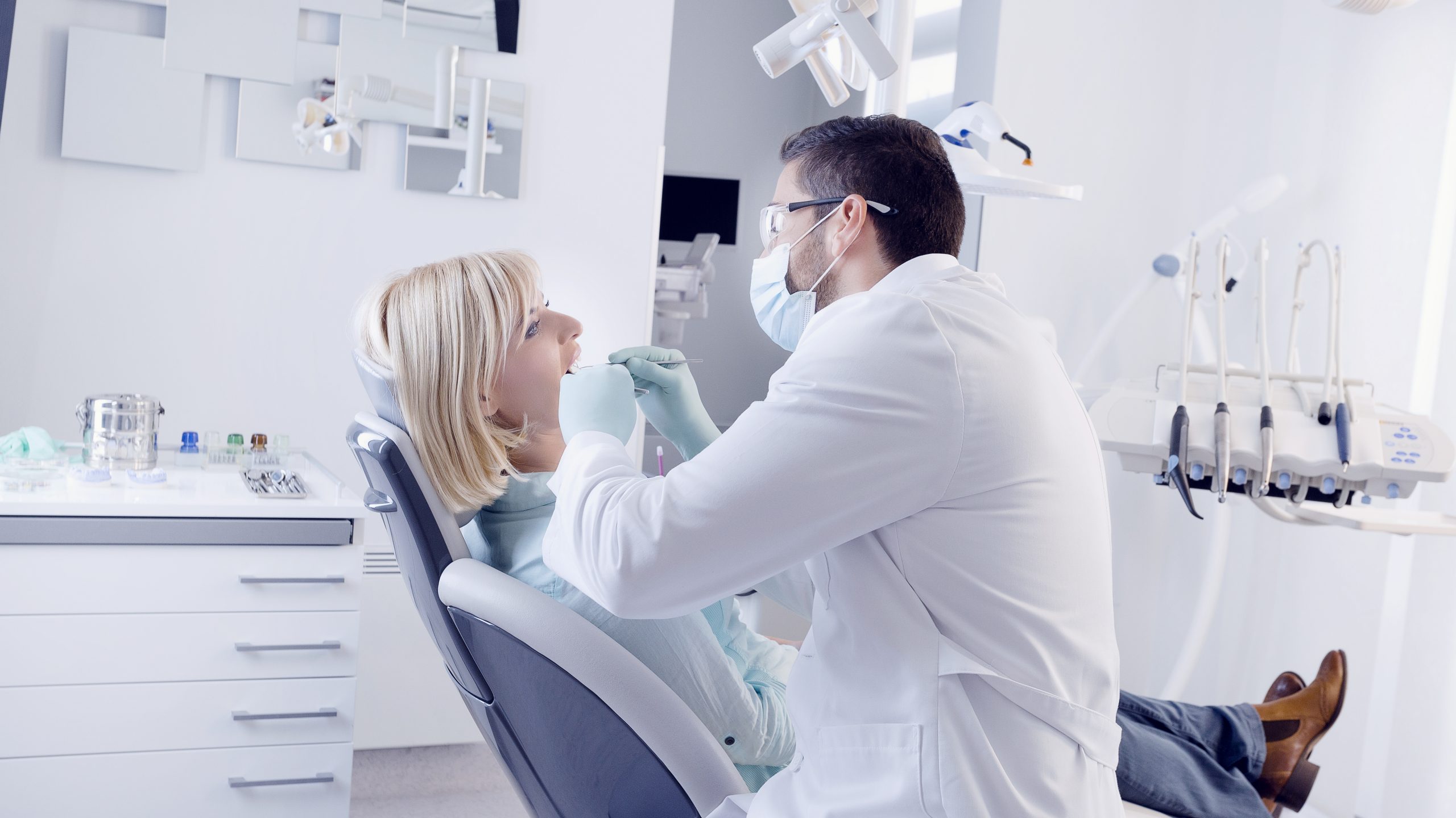 Dentist in Plymouth, MI